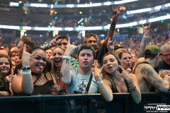 Front row with Horns Raised!