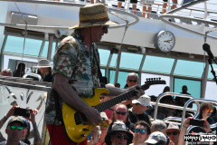 Adrian Belew