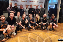 All artist group photo for that photo experience session