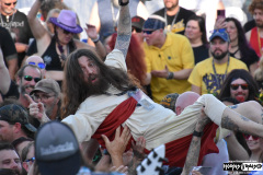 Jesus crowdsurfing