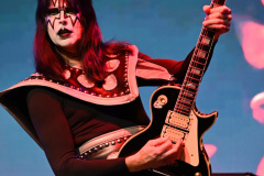 KISS Cancer Goodbye III