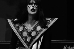 KISS Cancer Goodbye III