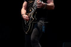 Winger