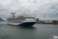 Non kick ass rock cruise ship departing before us