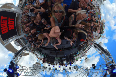 The Quiet before the Riot