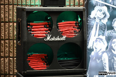 Amp turned into t chirt display