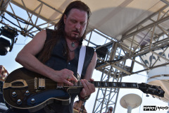 Winger