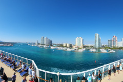 Panorama as we depart Miami 