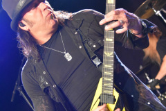 Stryper