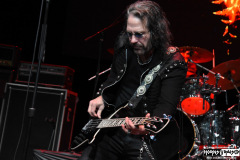 Winger