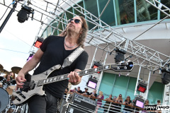 Winger