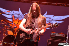 Winger