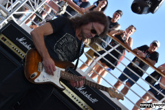 Winger