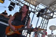 Winger