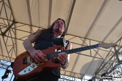 Winger