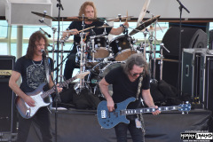Winger