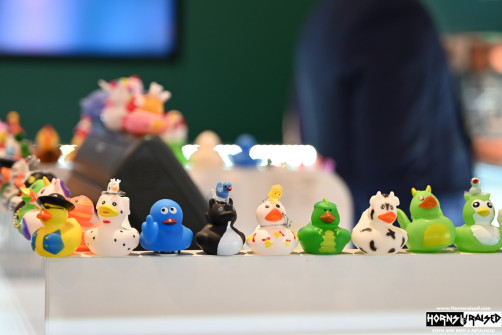 Ducks in the jewelry shop on the ship