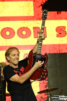 Honeymoon Suite | August 28, 2025 | On The Blue Cruise