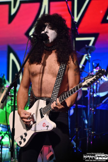 KISS Cancer Goodbye III