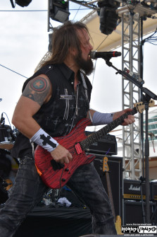 Lillian Axe