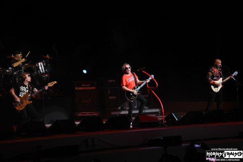 Sammy Hagar & The Circle